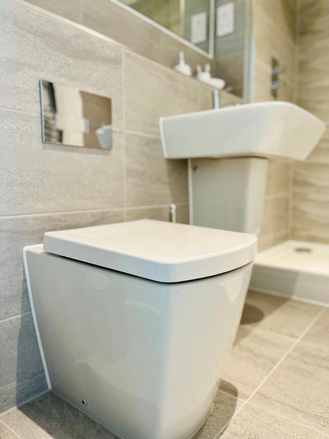 Fabulous One Bedroom Apartment Near Old Trafford Stadium Mánchester Exterior foto
